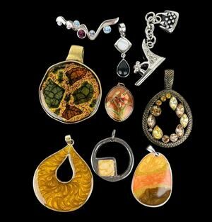 Lot Of 9 Pendants Variety Earthy Colors Acrylic Rhinestones Gold And Silver Tone